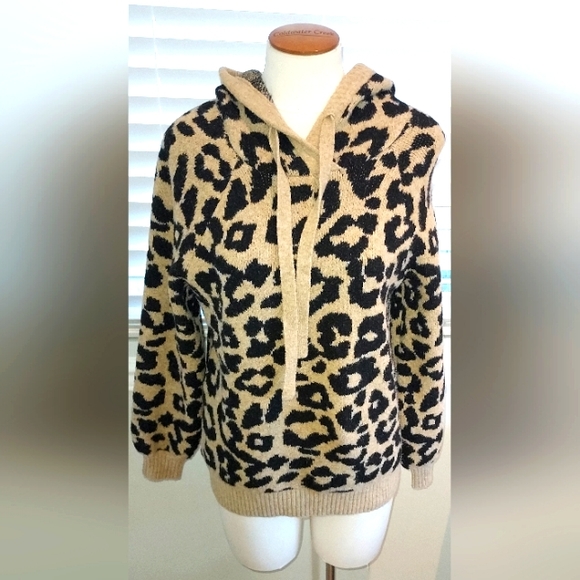 LOFT Hooded Long Sleeve Leopard Print Sweater Size Small Petite NWT - Picture 1 of 6